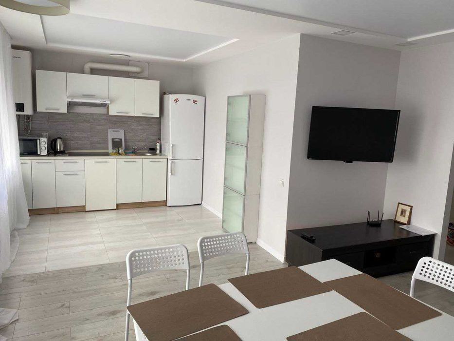 Оренда 2-кімнатної квартири пр. Лушпи (забудовник Нотехс)