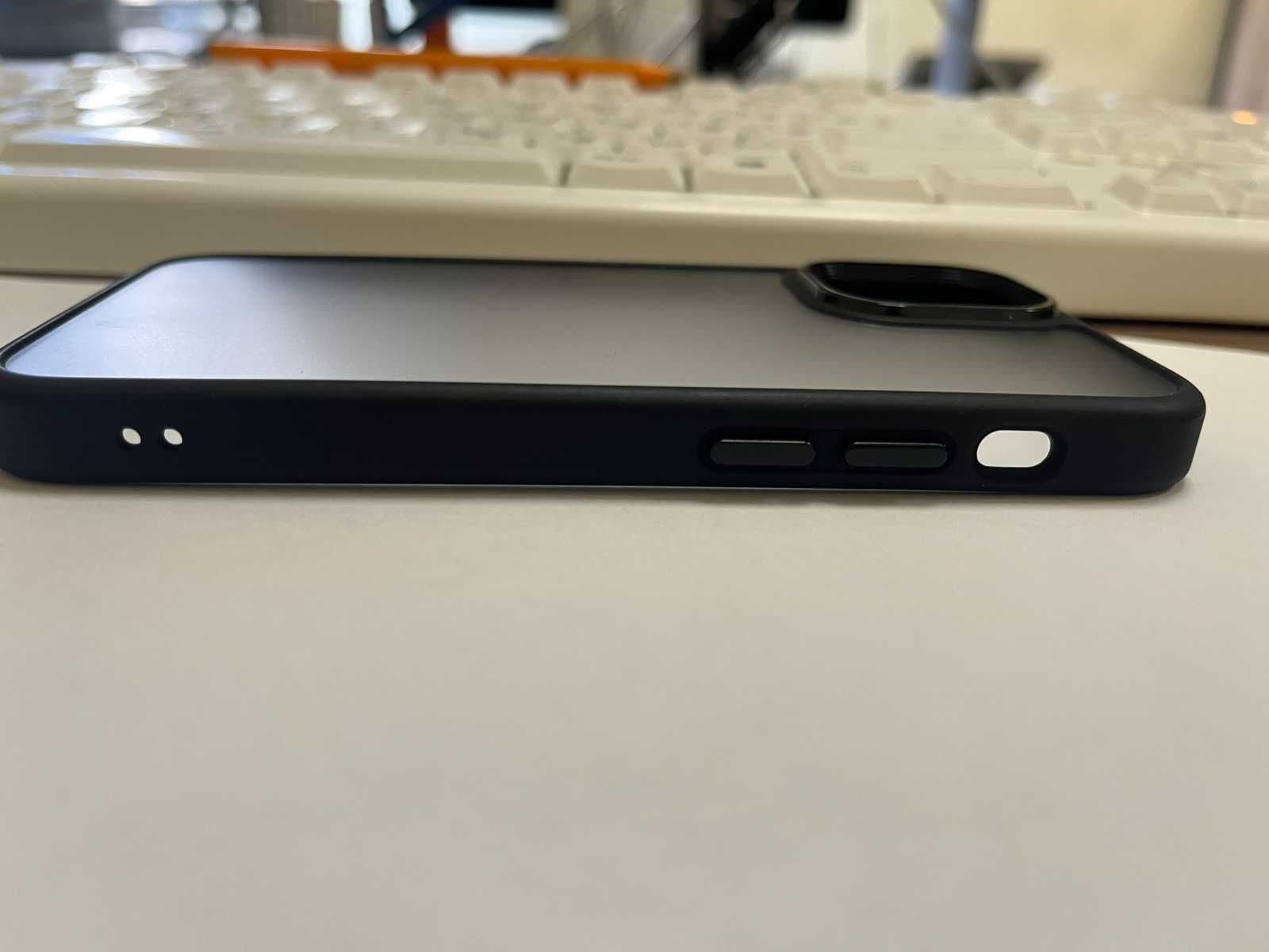 Продам чохол новий, на iphone 12 mini