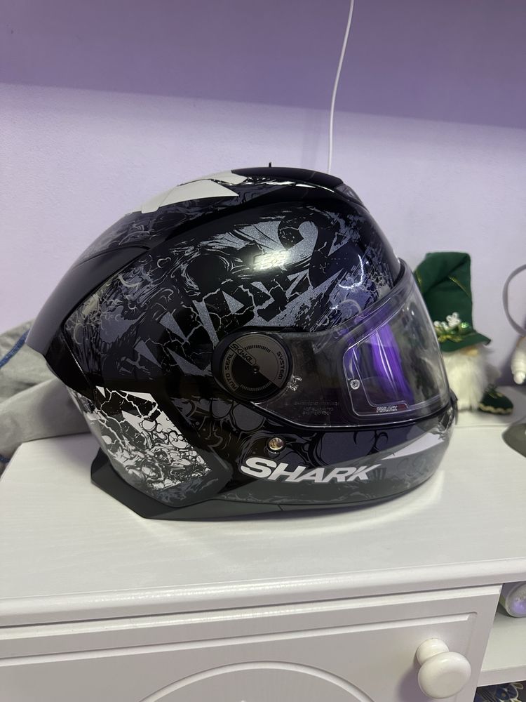 Шолом Shark Skwal 2