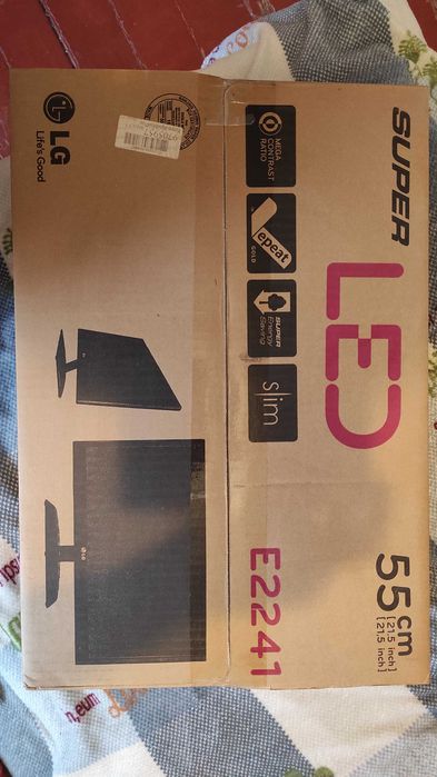 Продам монітор LG FLATRON E2241 діагональ 55см. / 22"