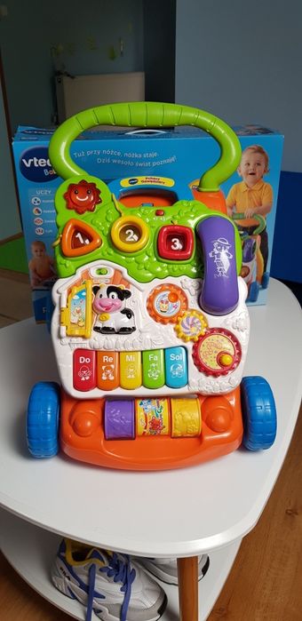 Pchacz vtech gawędziarz