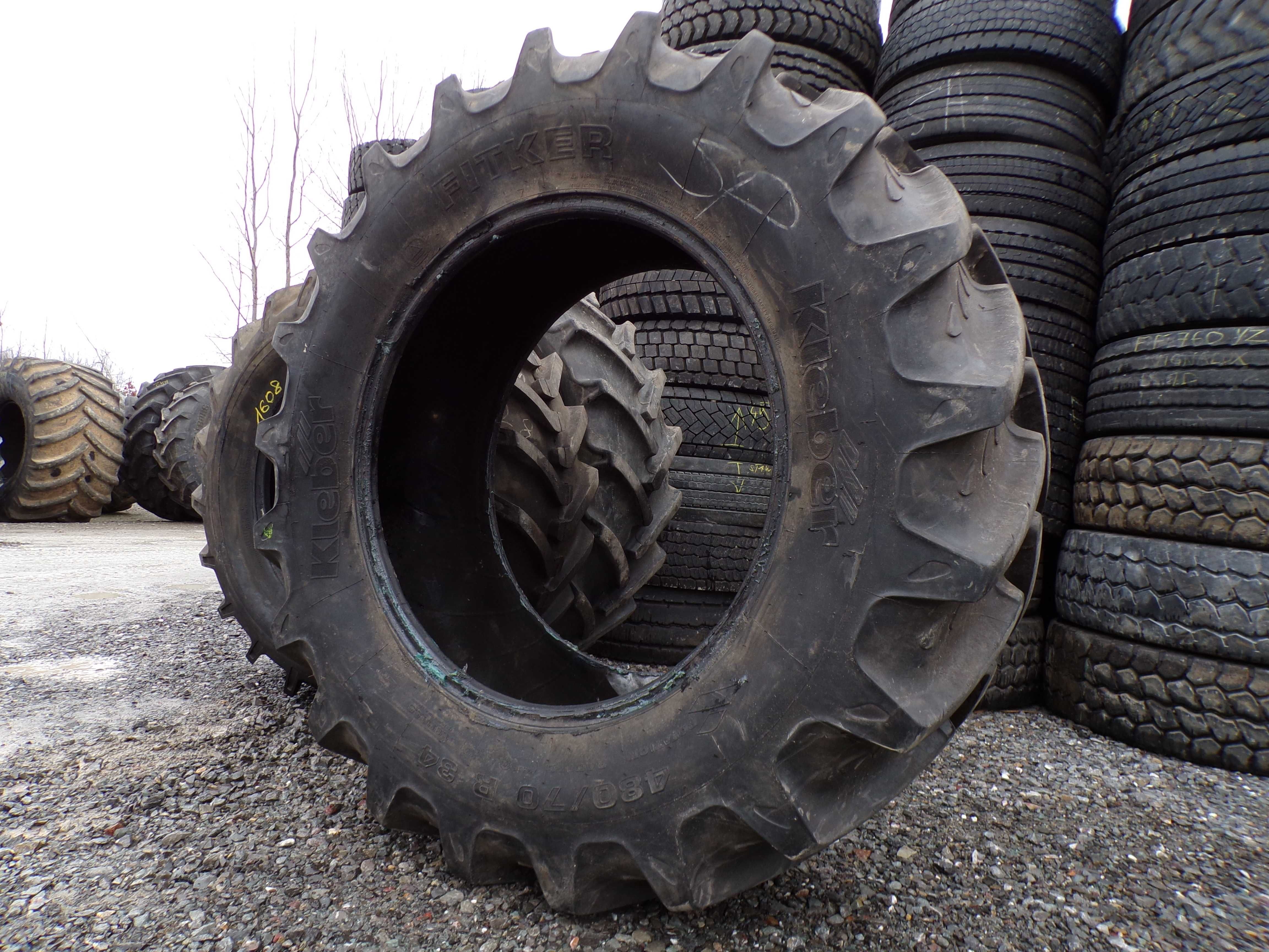 Opona 480/70R34 KLEBER FITKER (1700 netto)