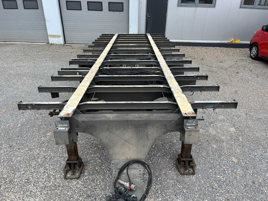 Przyczepa Ciężarowa/ Tandem/ Rolnicza / Wywrotka (do słomy,bel ,zboża)