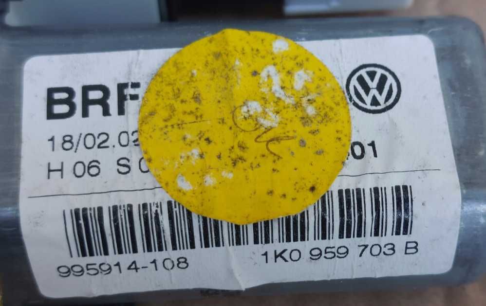 Seat Altea Toledo III silniczek szyby lewy tył