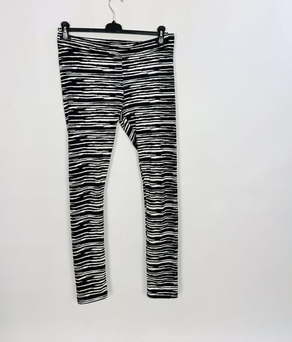 Czarno-białe legginsy w paski M 38 H&M