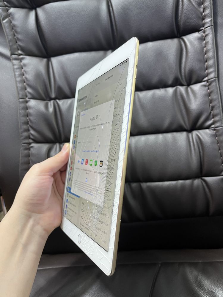 Ipad Air 2 64Gb WI-FI LTE экран розбитий