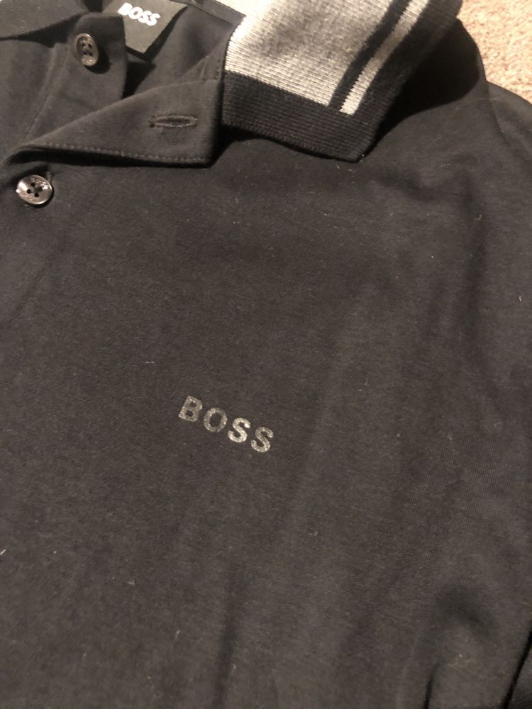 Camisa preta da Boss