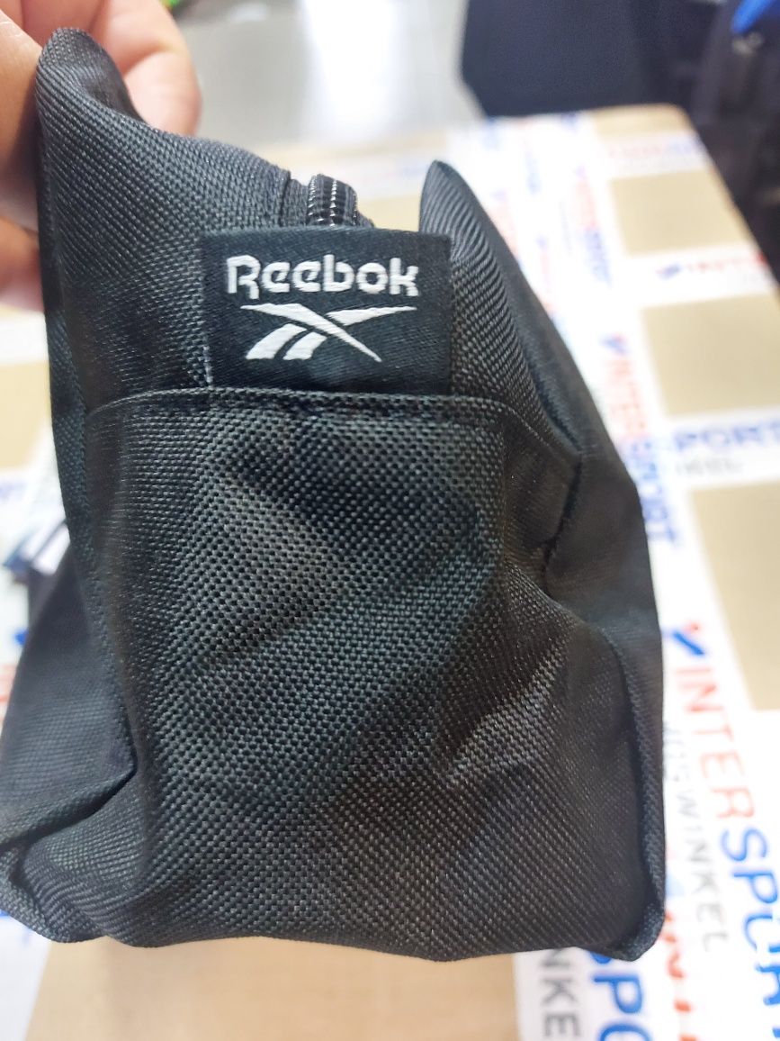 Reebok - Косметичка FQ5504