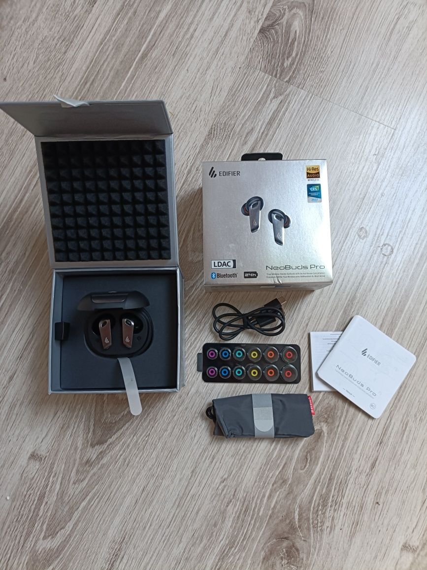 Słuchawki bluetooth Edifier Neo Buds Pro, nowe