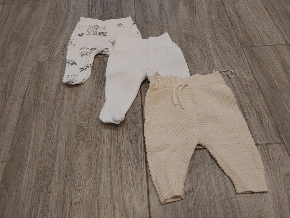 Spodnie dla dziecka unisex nowe  w rozmiarach 56