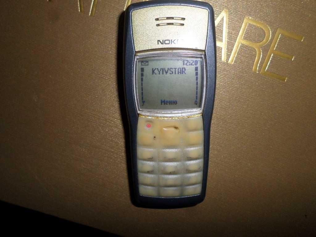 Кнопочный мобильный телефон Nokia 1101