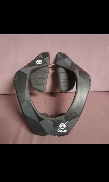 Stabilizator karku atlas