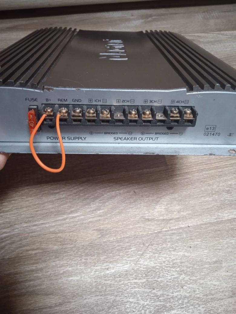 Wzmacniacz samochodowy Magnat Xcite 561 polecam