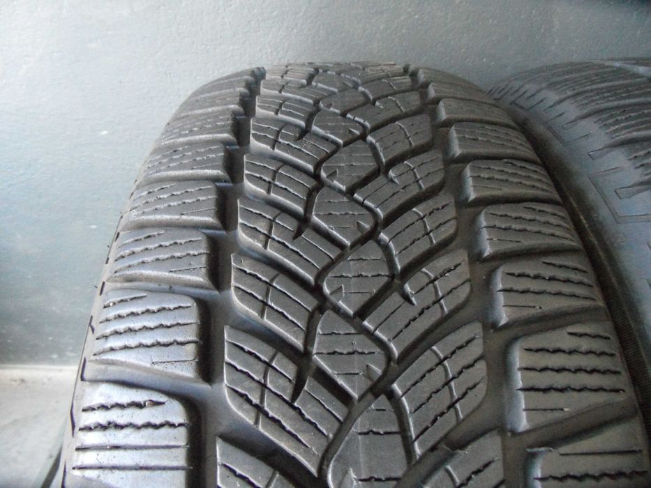 79 opony zimowe 205/55/17