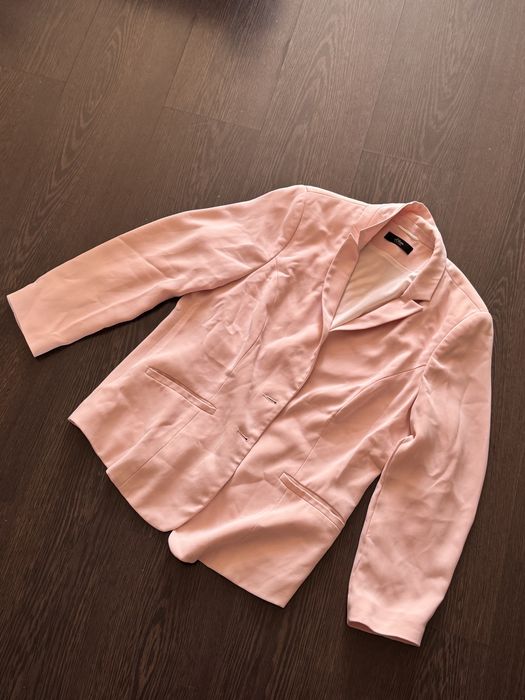 Рожевий жакет розмір М