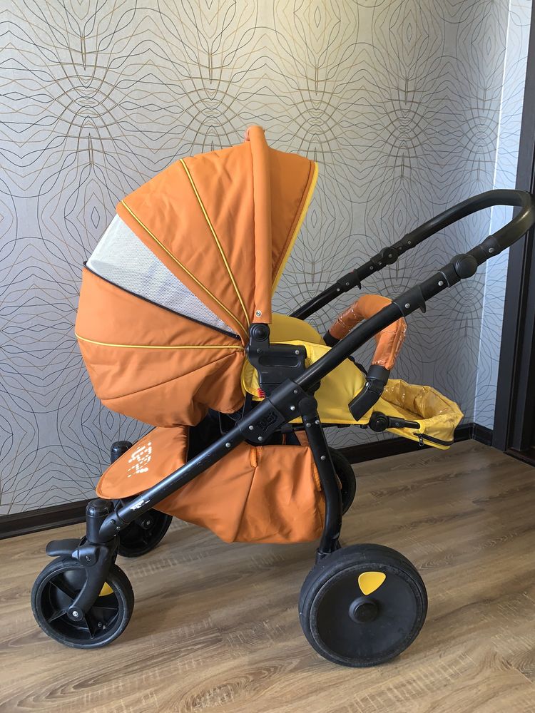 Детская коляска Tutis Zippy New 2 в 1