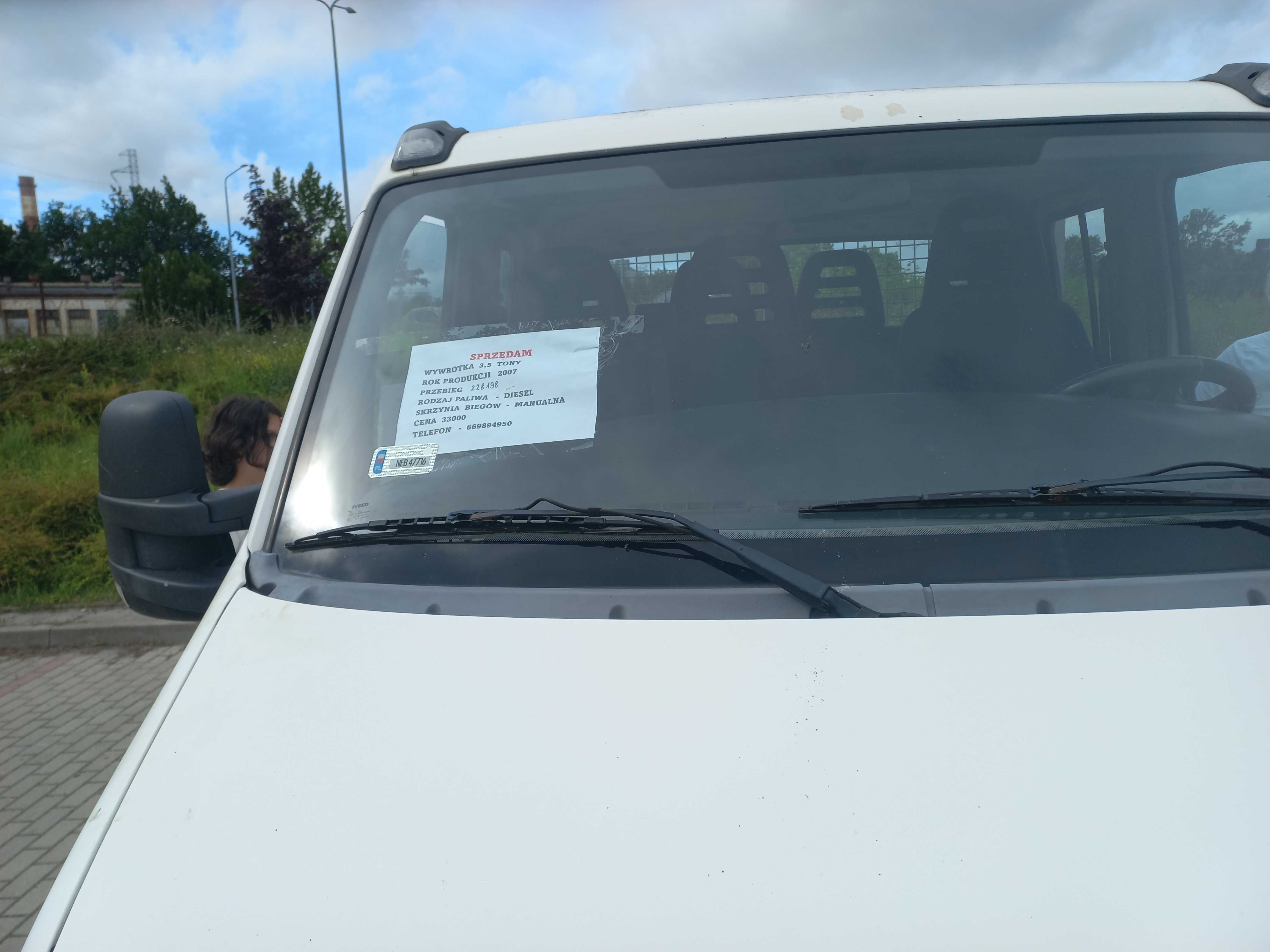 Sprzedam Iveco 7 osobowy