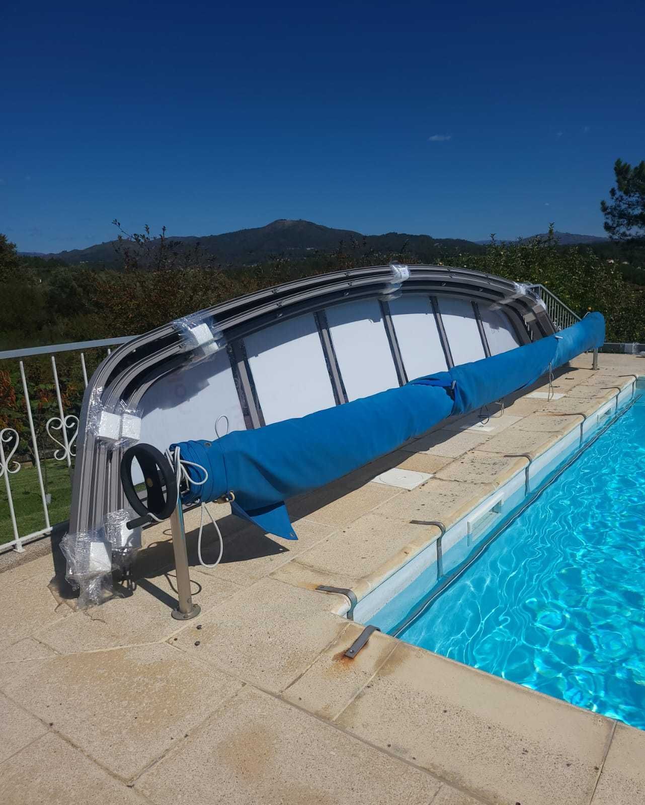 Tela para piscina com enrolador