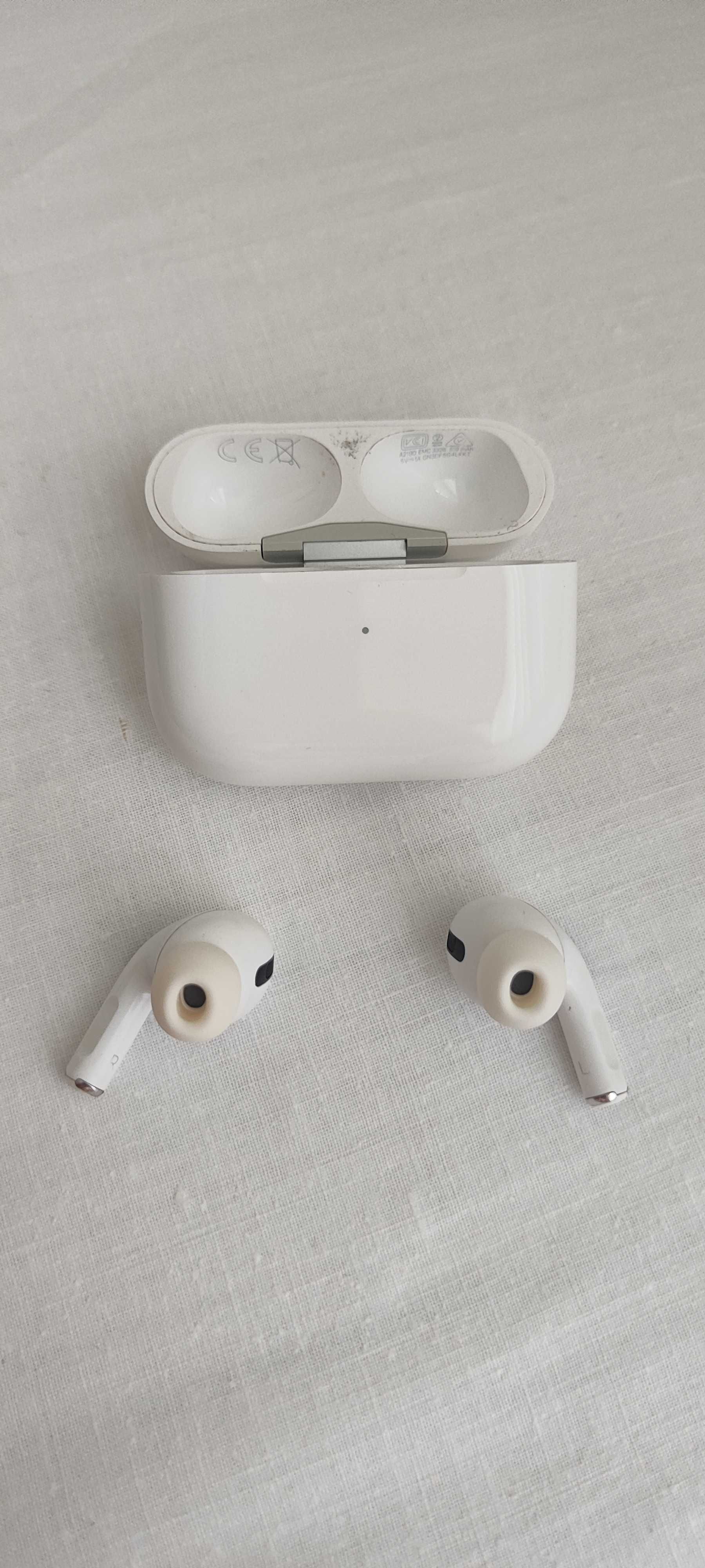 Навушники TWS Apple AirPods Pro (MWP22)