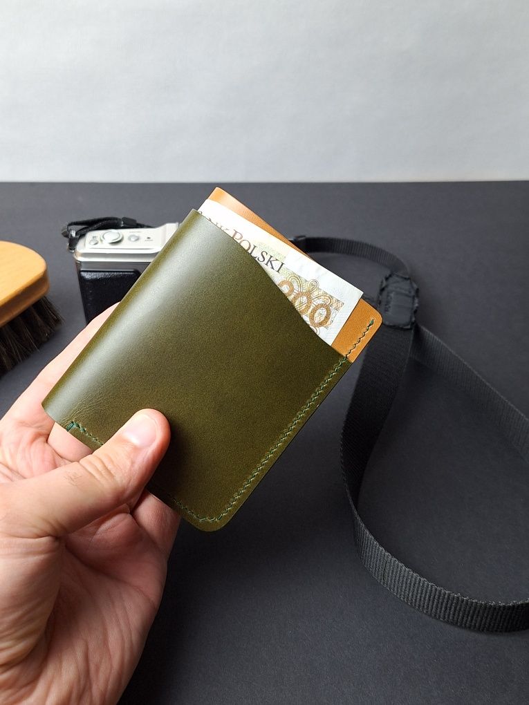 Kraftowy portfel z naturalnej włoskiej skóry | Olive & Bisquit Wallet