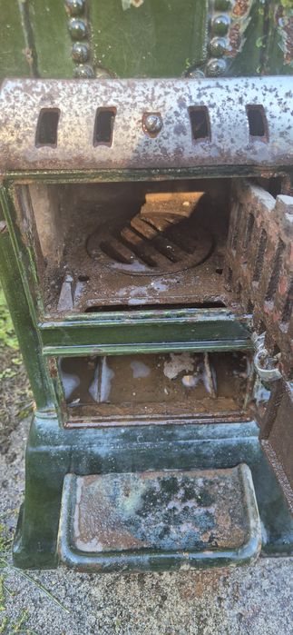 Piecyk zabytkowy niemiecki - kominek koza