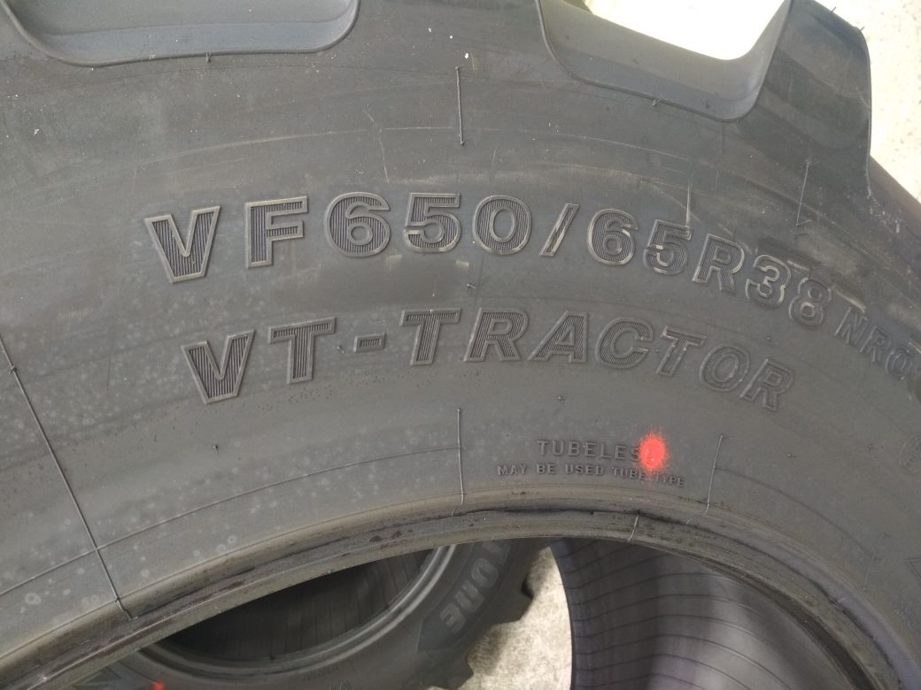 Opona VF 650/65R38 Bridgestone wysoka nośność idealna do ciężkich prac