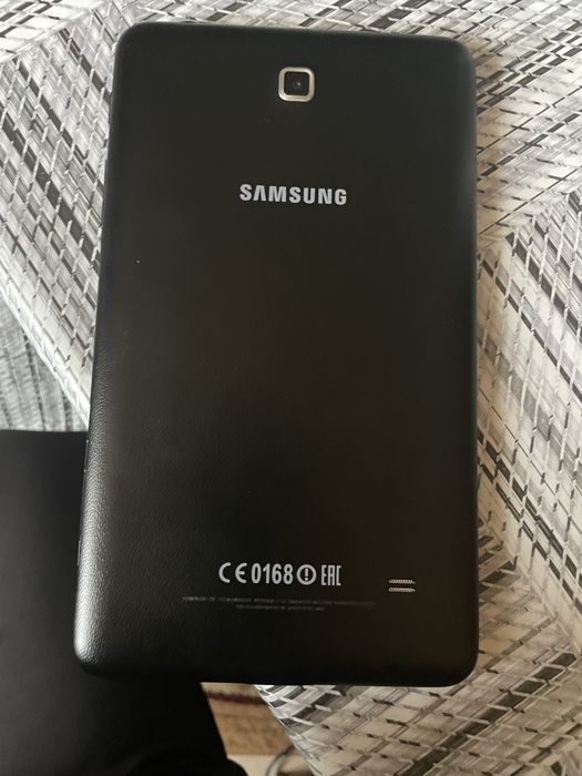 Планшет Samsung Galaxy Tab 4 7.0