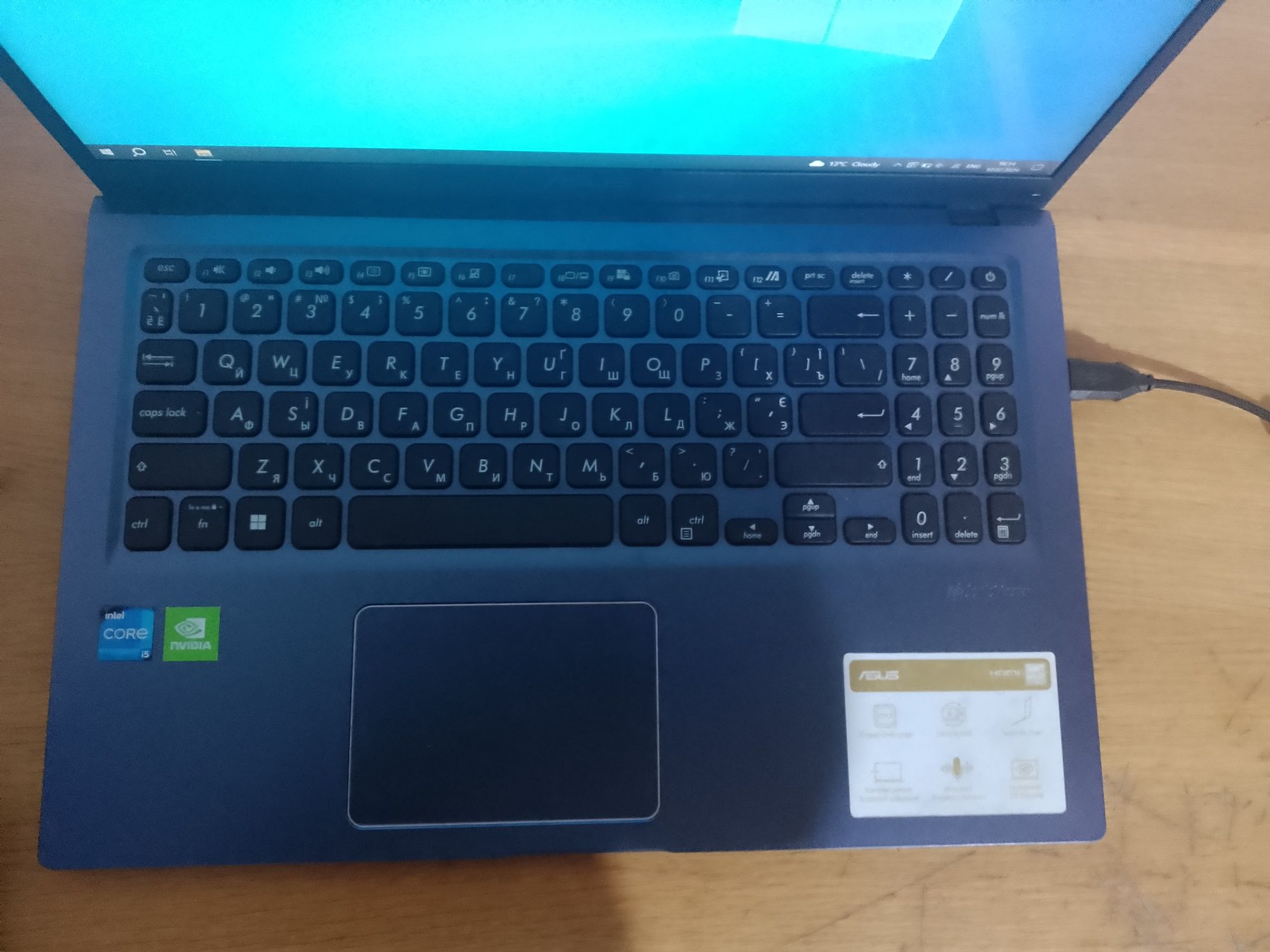 Ноутбук mx330/core i5 1135 g7/ram16/ssd512