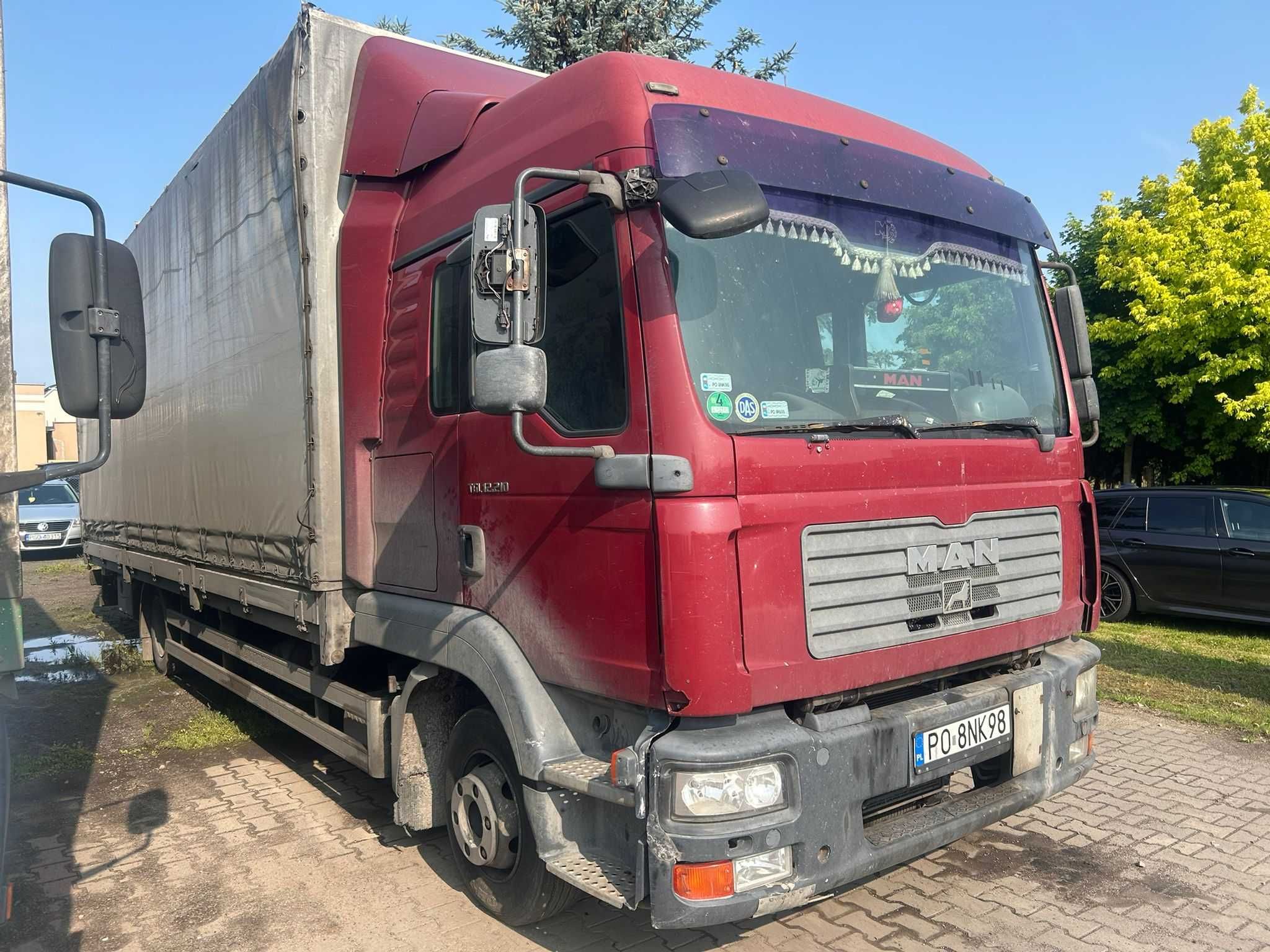 MAN TGL 12.210 4X2 BL