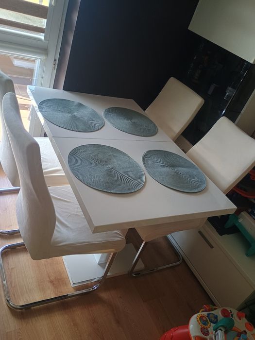 Stół biały połysk + krzesła