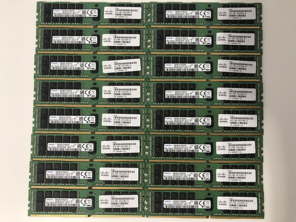 Серверна пам'ять DDR4 RAM 32GB PC4-2400T 2Rx4 Samsung