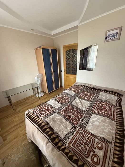 4-кімнатна з балконом і лоджією! Сади-2