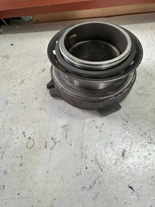 Выжимной подшипник сельхозтехники