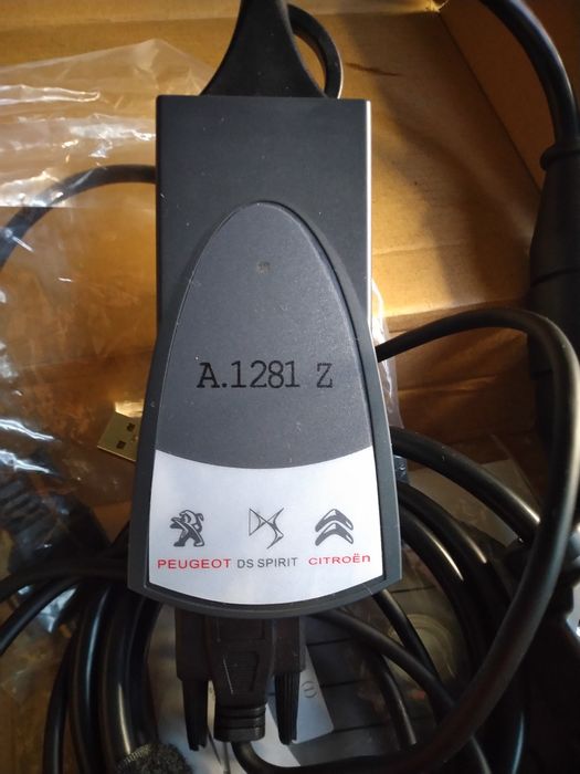 Автосканер Lexia 3 Peugeot и Citroen
