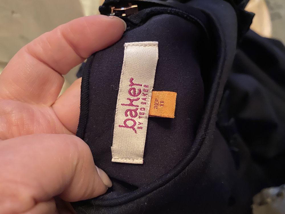 Классное школьное платье(форма)Ted Baker!