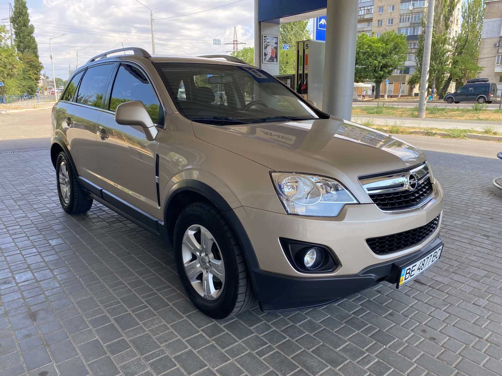 Opel Antara 2012 року 2.4/бензин