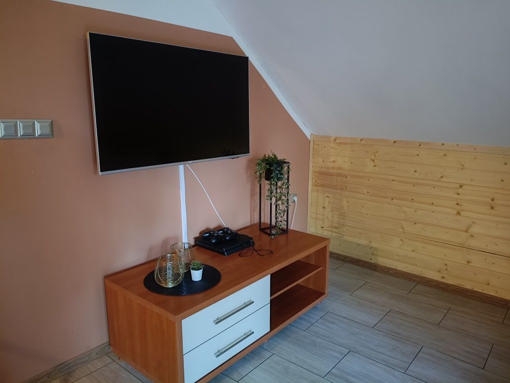 Letniskowy / caloroczny dom, jezioro, Noclegi Wieleń