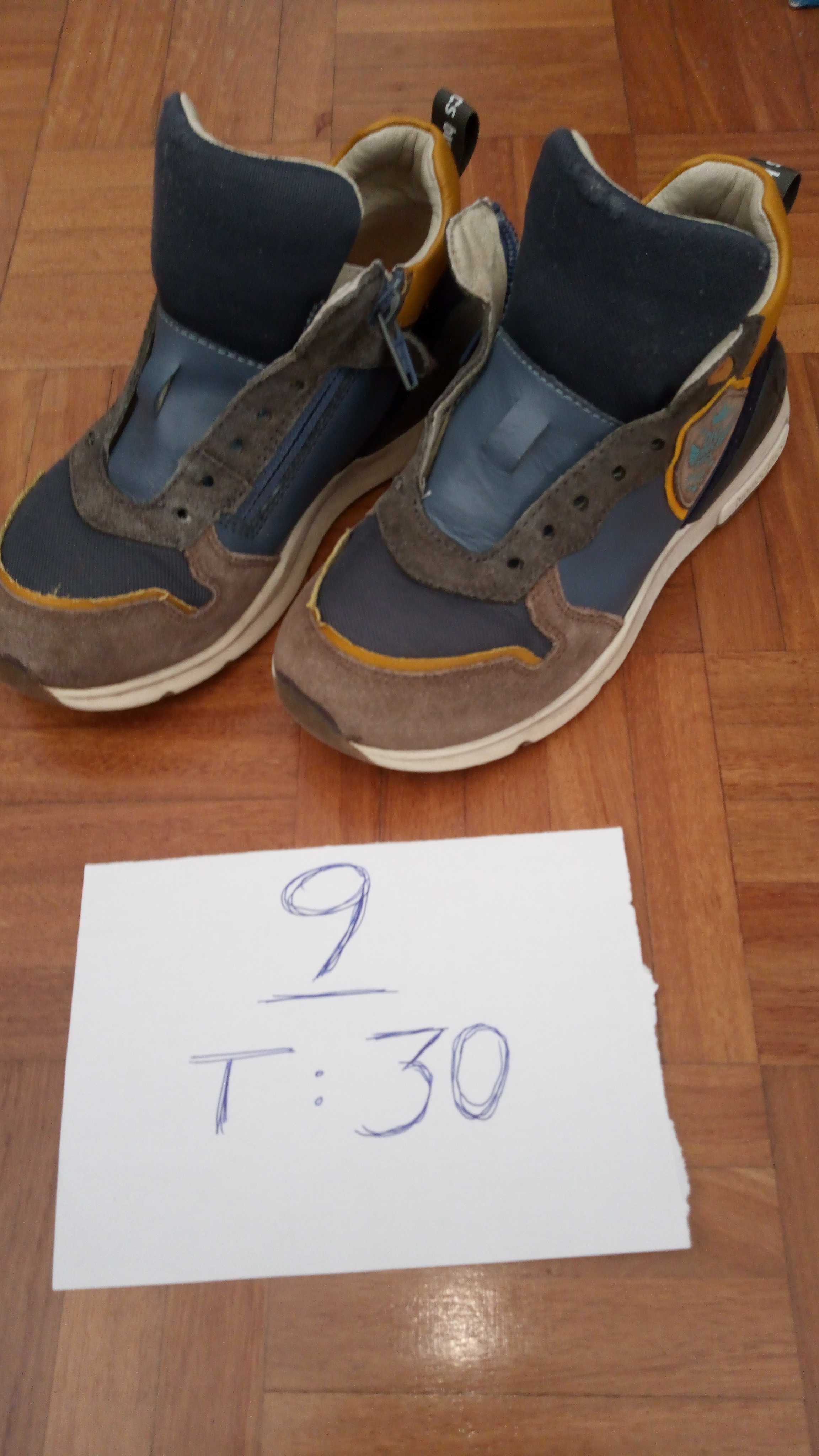 Calçado criança 4-5anos