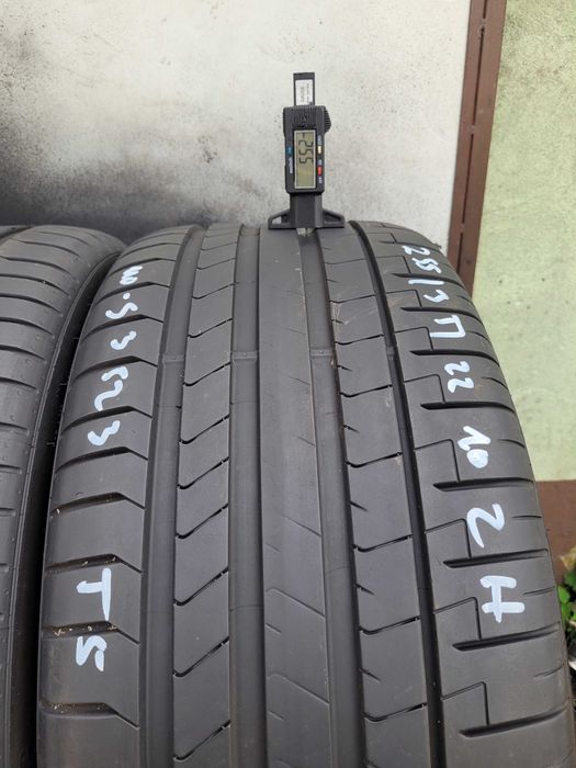 265/35/22 Pirelli Pzero MO-S  6mm 2023r 2szt