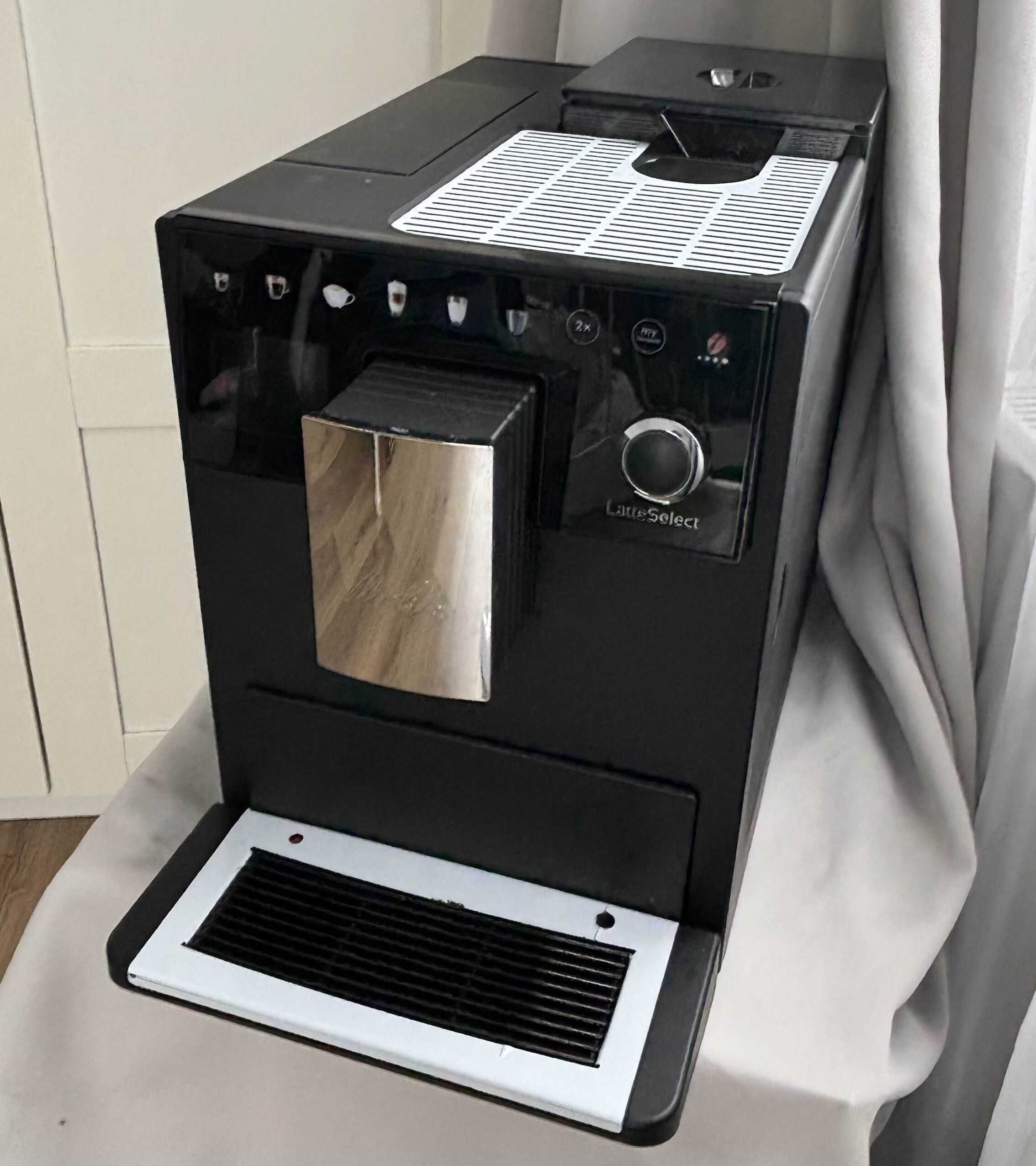 Ekspres do kawy Melitta LatteSelect F63/0-212 - Czarny NA GWARANCJI