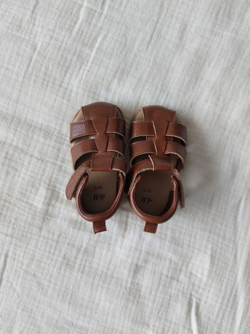 Brązowe sandały H&M r. 18/19 (12 cm) prawie nowe