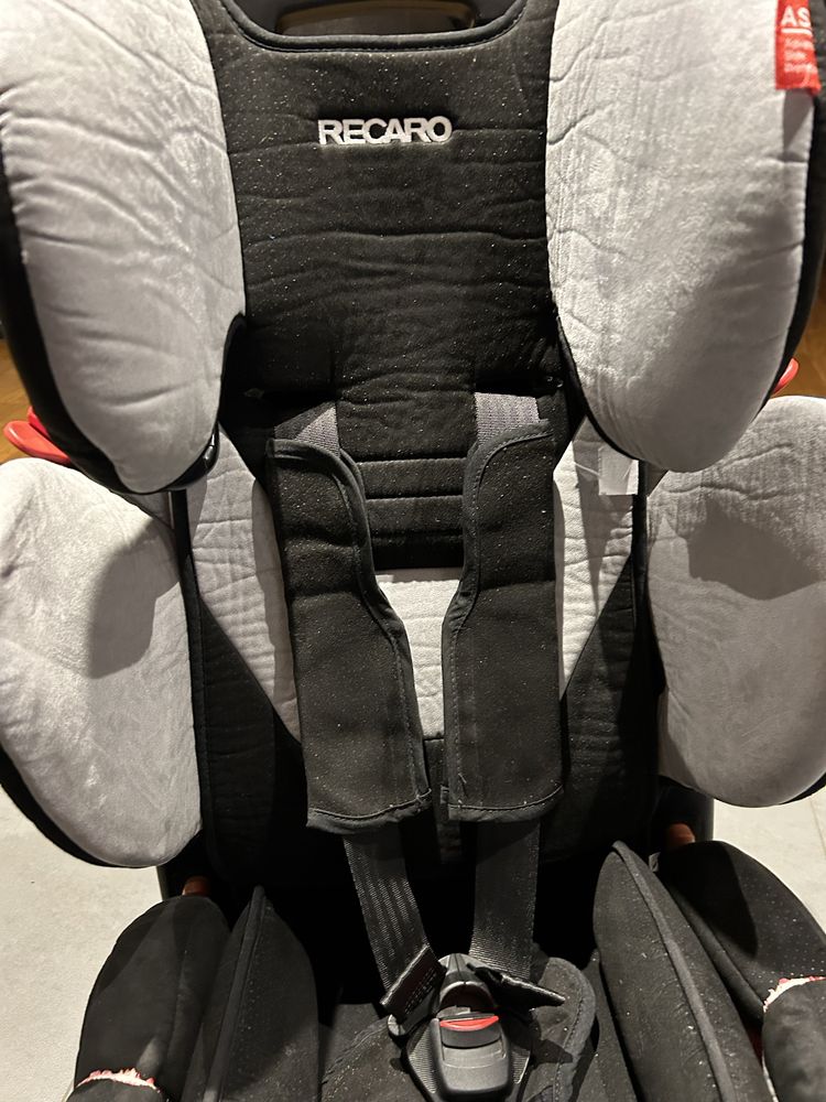 Fotelik samochodowy Recaro Young Sport