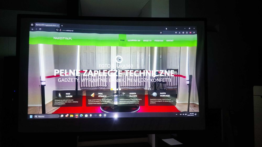 Wynajem rzutnik projektor multimedialny , ekran 100'' 120''