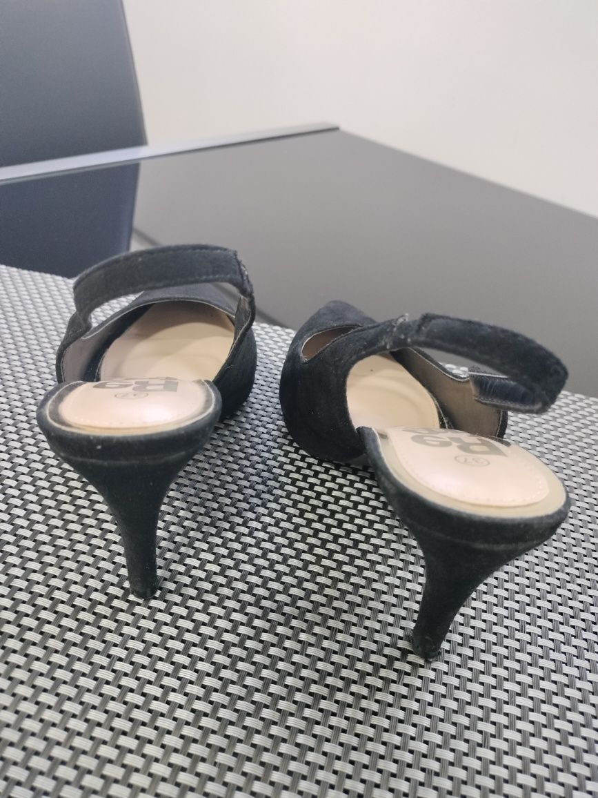 Vendo sapatos 37