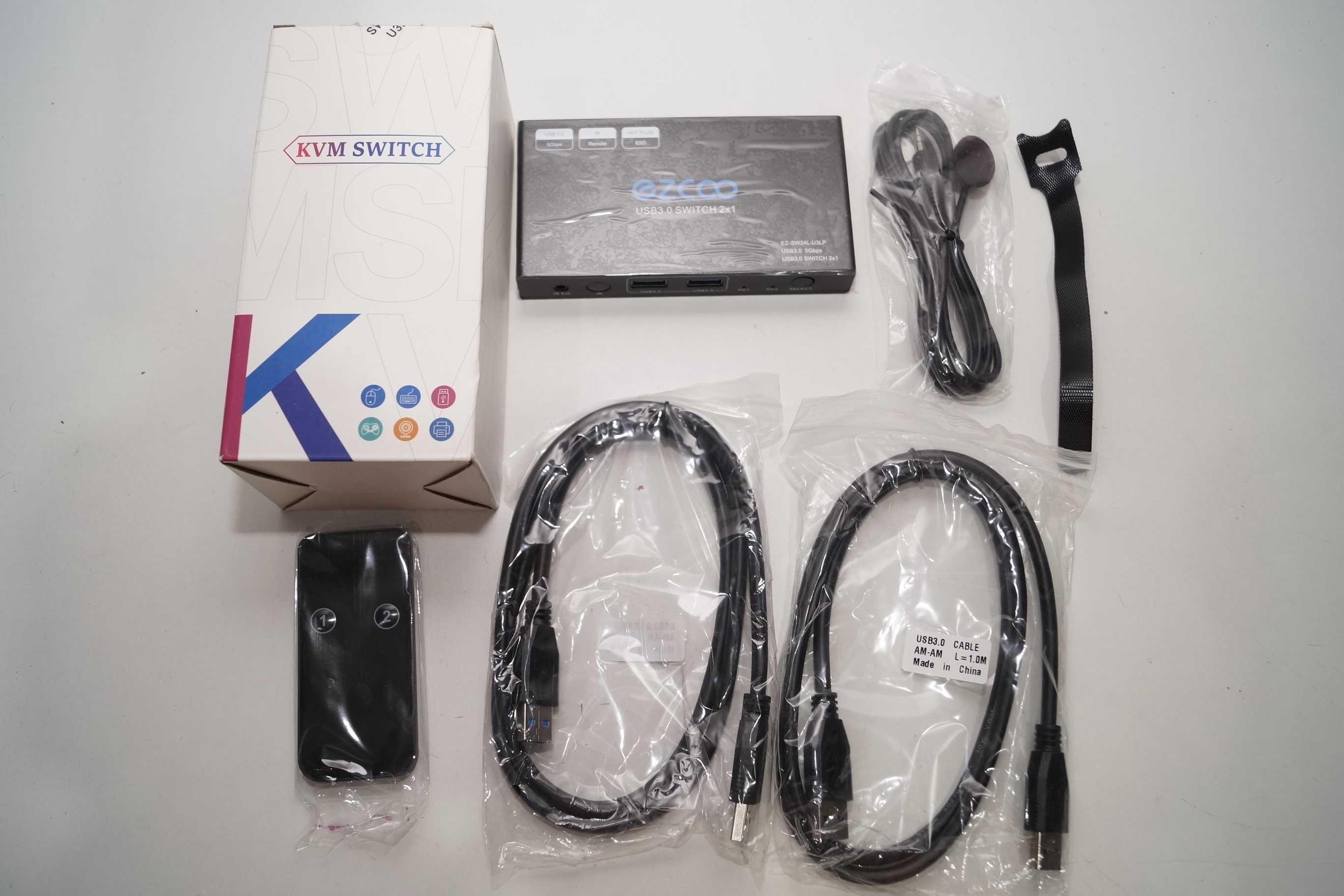1318 EZCOO EZ-SW24L-U3LP usb 3.0 5Gbps switch 2x1 KVM Przełącznik
