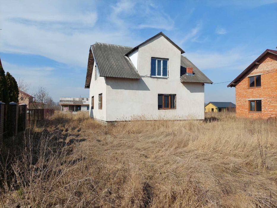 Продаю будинок в с.Лисець/13км.до Івано-Франківська