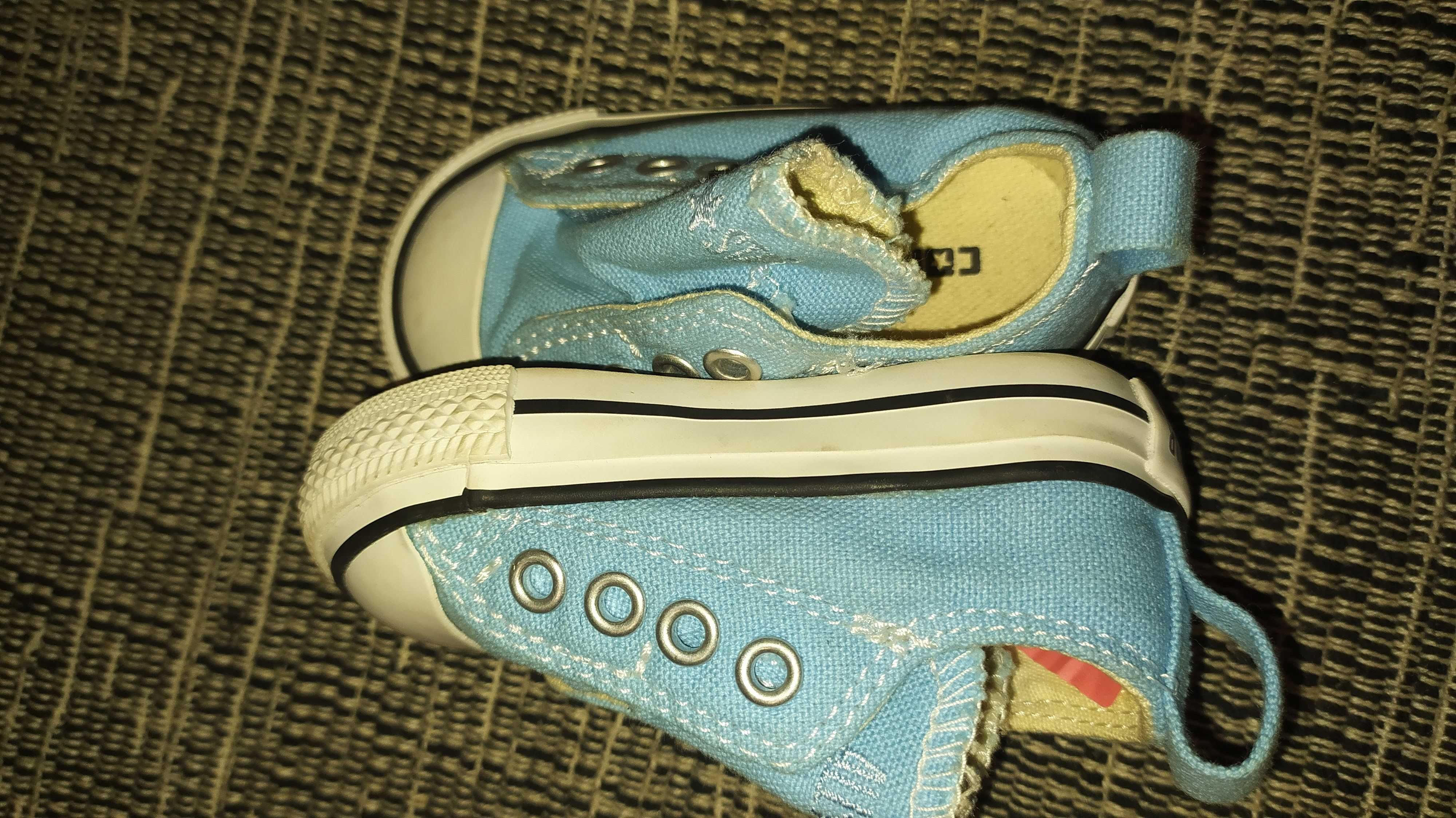 Блакитні кеди для немовля Converse