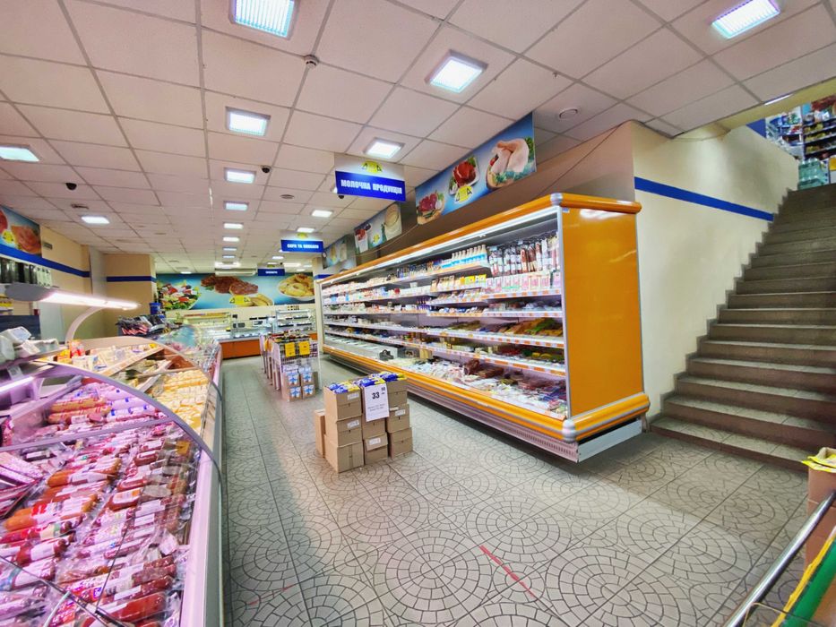 Магазин на пр. Соборний (район пр. Металургів)