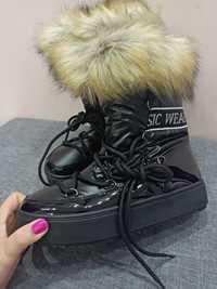 Śniegowce buty botki ocieplane platforma futro wiązanie Błyszczące 37