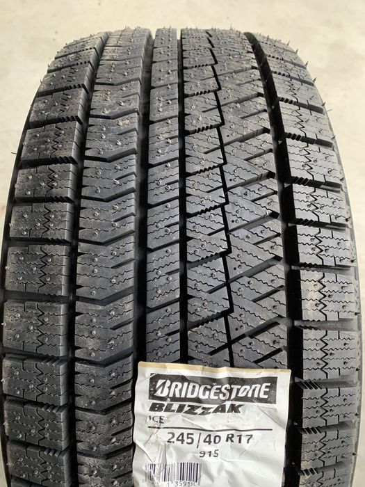 (4шт) нові 245/40R17 Bridgestone Blizzak Ice (91S) зимові шини